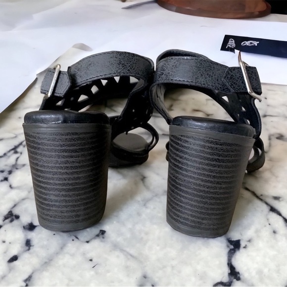 JASMIN Black Studded heel Sandals Sz 10 - Picture 6 of 8